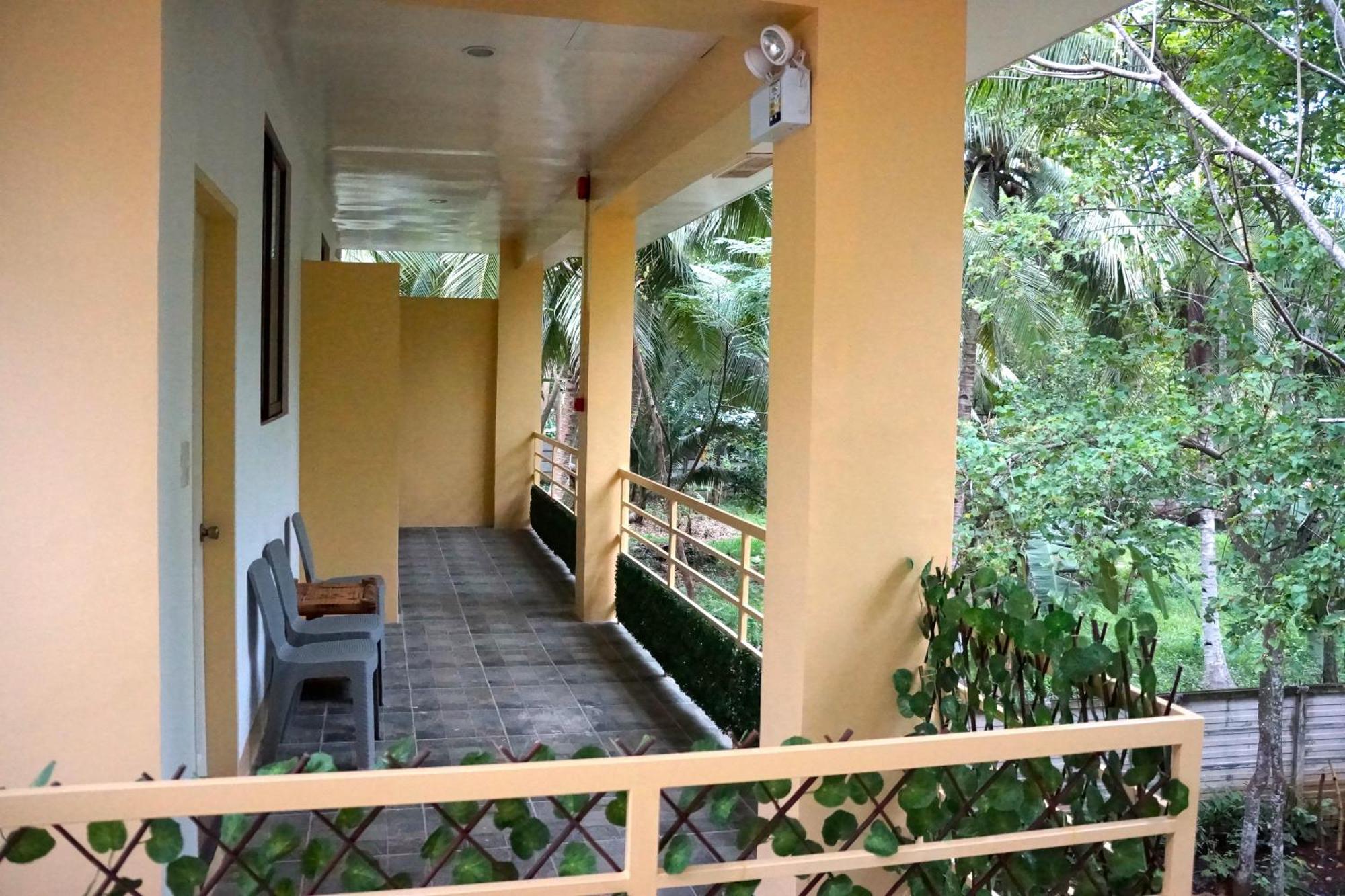Mayas Guesthouse Panglao Buitenkant foto