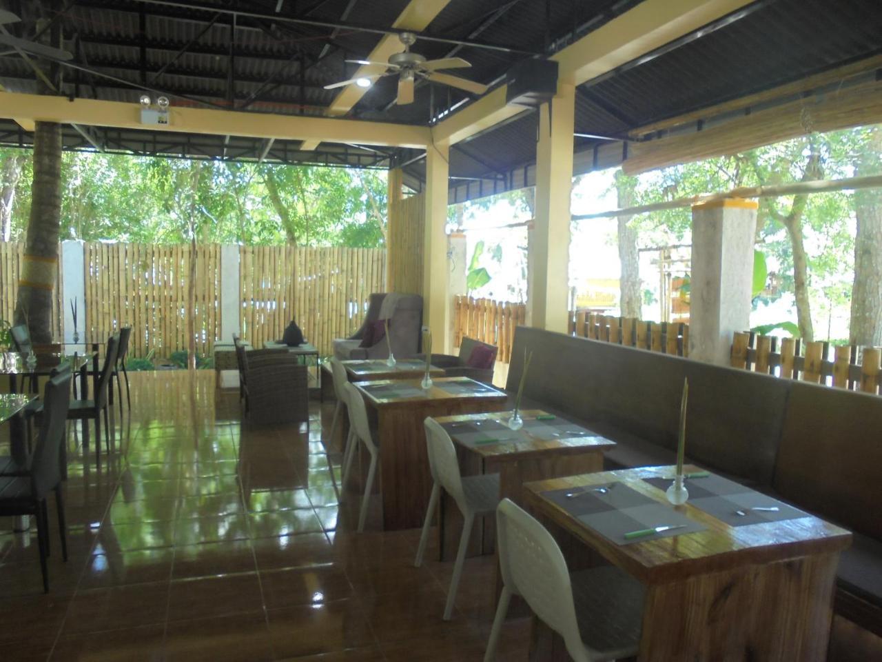 Mayas Guesthouse Panglao Buitenkant foto