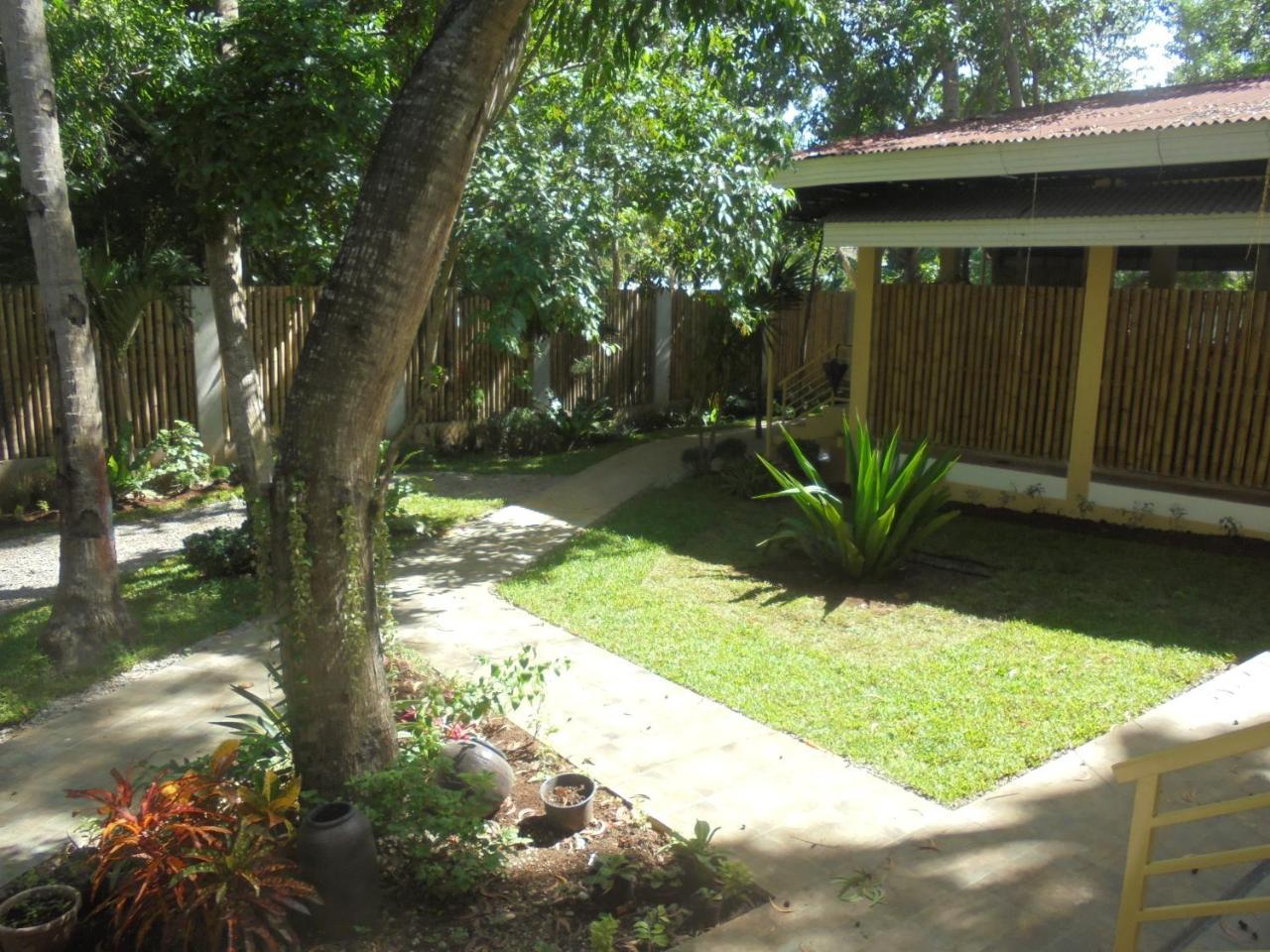 Mayas Guesthouse Panglao Buitenkant foto
